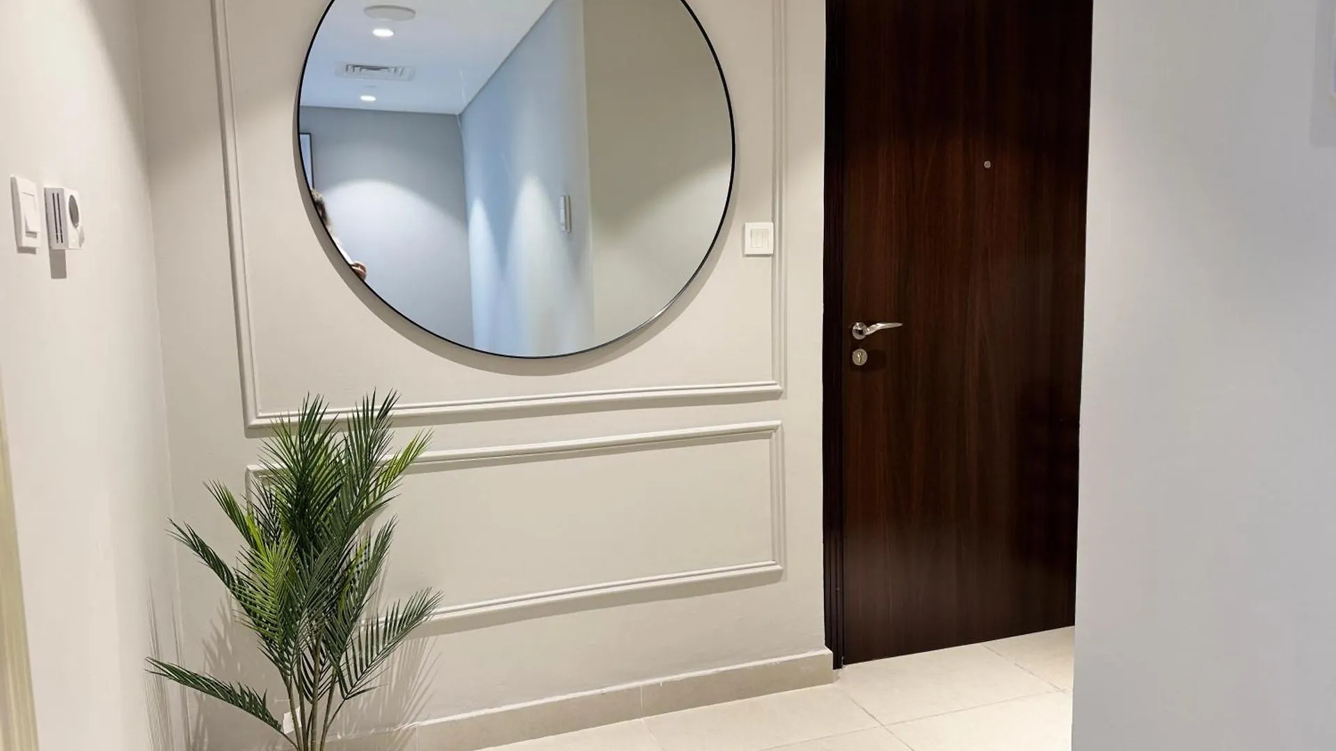Cozy 1 Bedroom Apartment At Afnan 2 Dubai 0*,