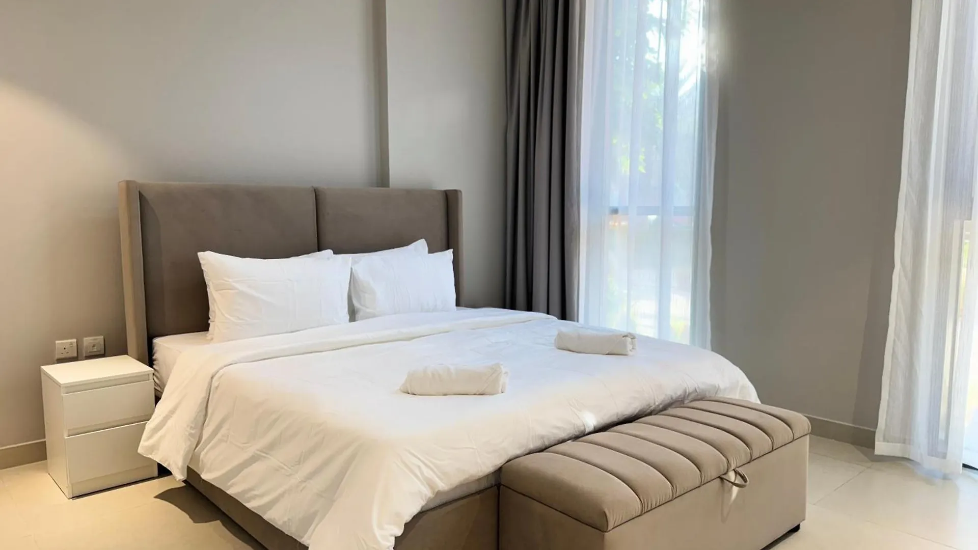 Cozy 1 Bedroom Apartment At Afnan 2 Dubai